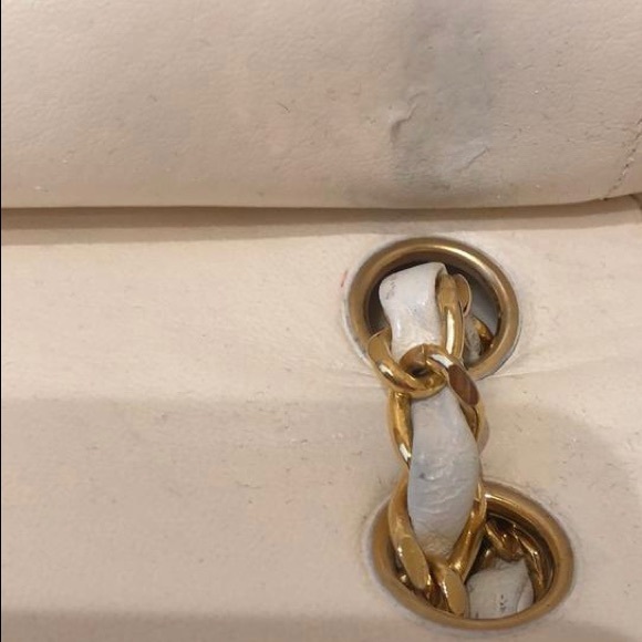 CHANEL classic flap Made In France iridescent pearl white leather gold hardware - Picture 11 of 16